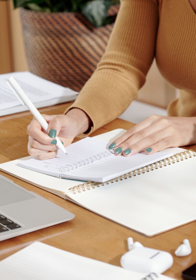 4 Things You Need in Your Life Planner