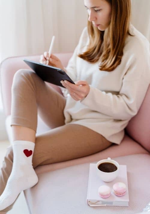 81 Things to Do When You’re Bored But Still Want to Be Productive
